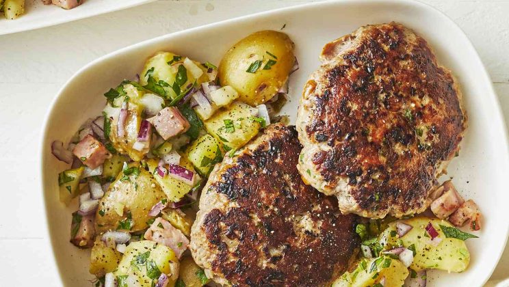 Trending Recipe: How to Make German Hamburgers Step-by-Step