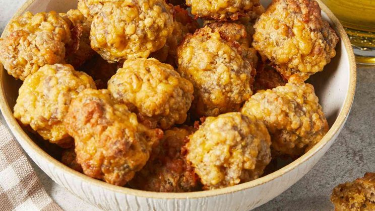 Simple & Affordable Sausage Balls Recipe