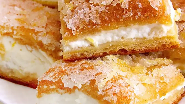 Easy Lemon Cream Cheese Bars Recipe You Can Make in 30 Minutes