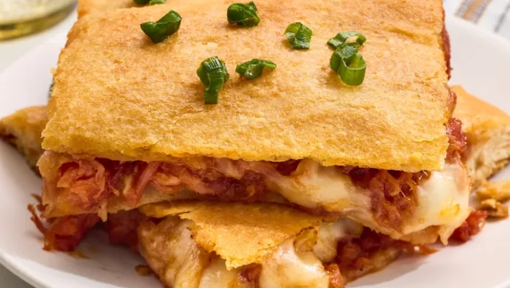 Viral Food Trend: Big Batch Pulled Pork Grilled Cheese You Must Try