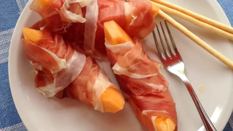 Viral Recipe: Prosciutto e Melone That Took Over TikTok