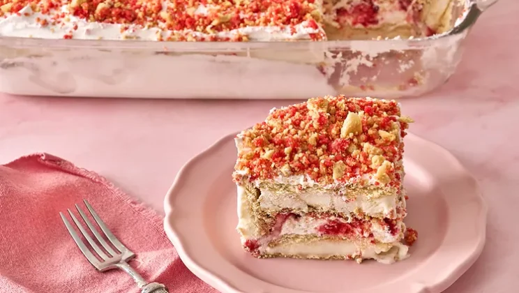 How to Make Delicious Strawberry Shortcake Ice Cream Cake — Quick & Easy!