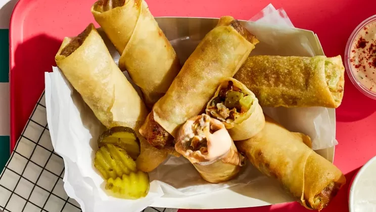 Easy Cheeseburger Egg Rolls Recipe You Can Make in 30 Minutes
