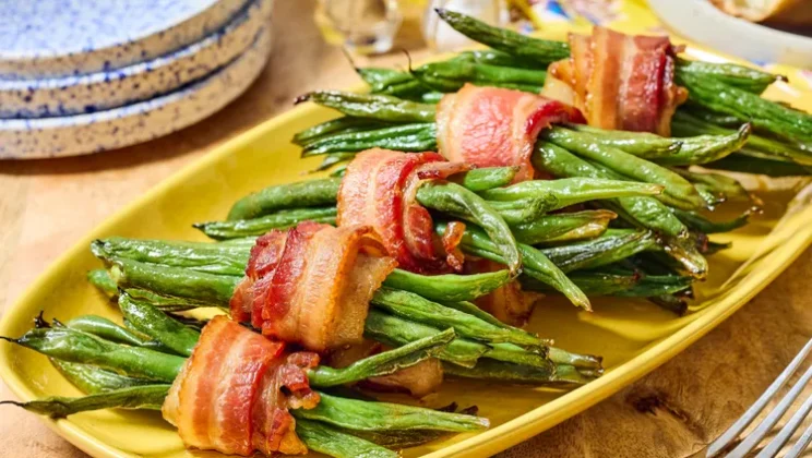 Simple & Affordable Bacon-Wrapped Green Bean Bundles Recipe