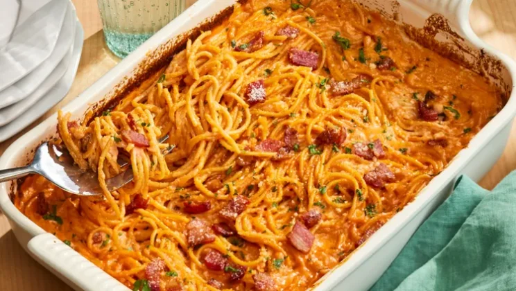 Creamy Bacon Pasta Bake Recipe — Quick and Easy Homemade Snack
