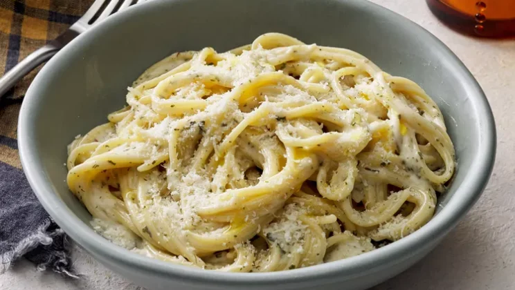 Best Creamy Garlic Pasta Recipe for Home Cooks